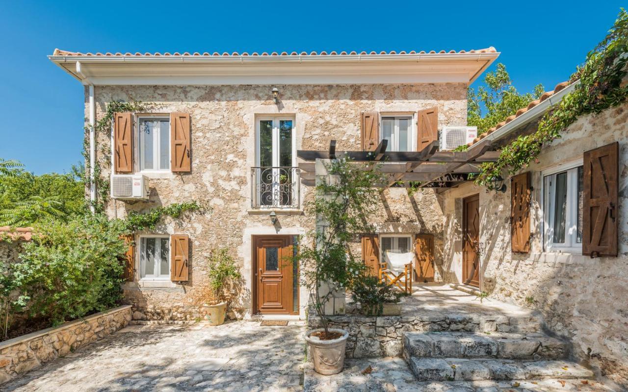 Villa Callisto- Elegant Restored Villa With Pool Yírion Exteriér fotografie